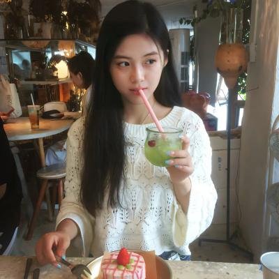 妓女。演员。皮条客